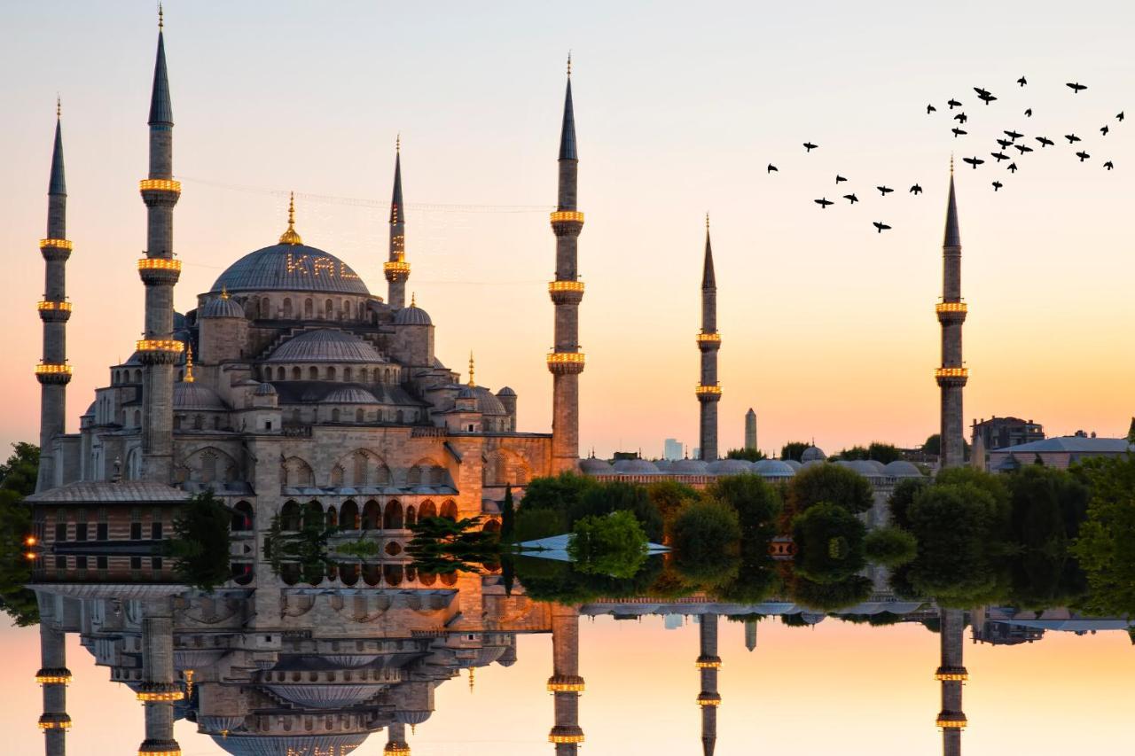 Grand Sirkeci Hotel Istanbul Exterior foto